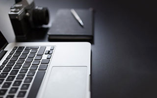 风车动漫三步校正：先问配乐是不是推情绪，再把字幕改成描述句（读完更清醒）